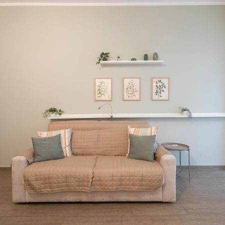 I Host Apartment - Montesuello 9 Milano Ngoại thất bức ảnh