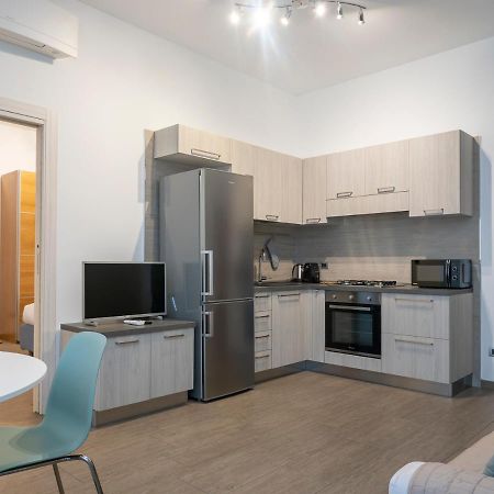 I Host Apartment - Montesuello 9 Milano Ngoại thất bức ảnh