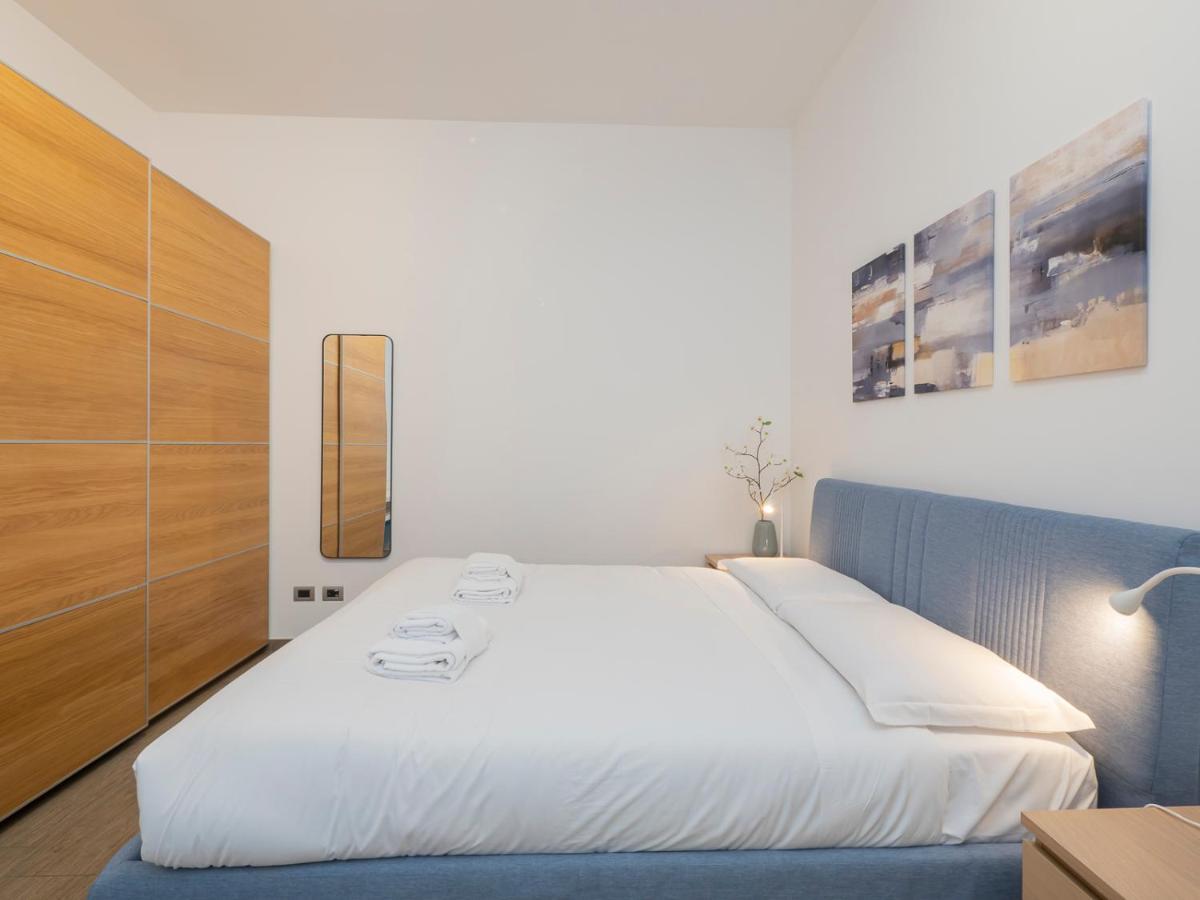 I Host Apartment - Montesuello 9 Milano Ngoại thất bức ảnh