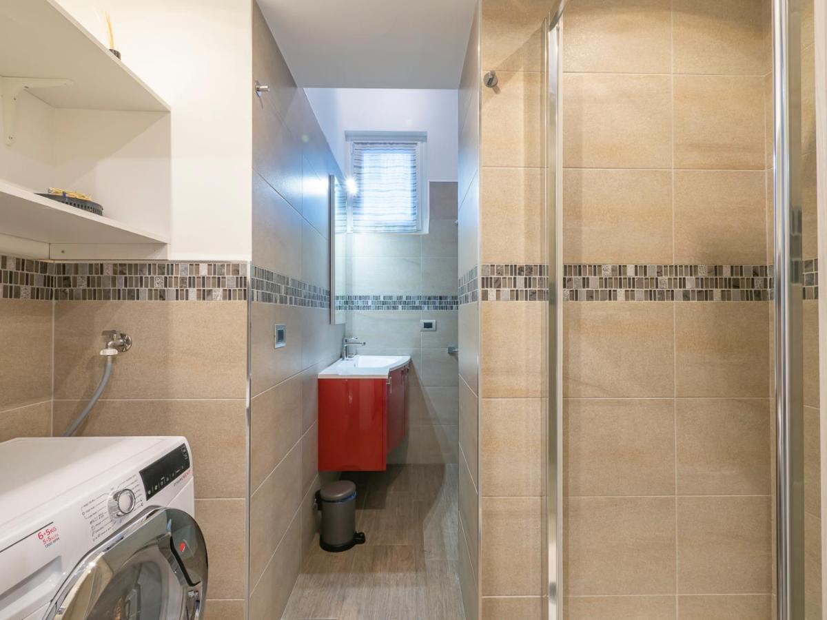 I Host Apartment - Montesuello 9 Milano Ngoại thất bức ảnh